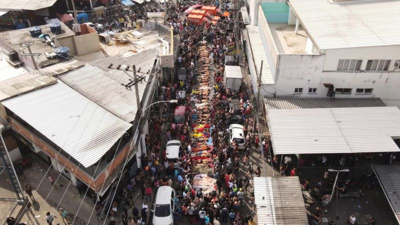 Río de Janeiro bajo la lupa: Crecen las dudas sobre la identidad de los 120 muertos en el operativo más letal de Brasil